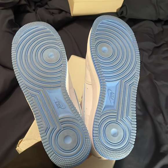 Nike Air Force 1 White University Blue Size 11, Used, 9/10, REPLACEMENT BOX - Picture 5 of 6